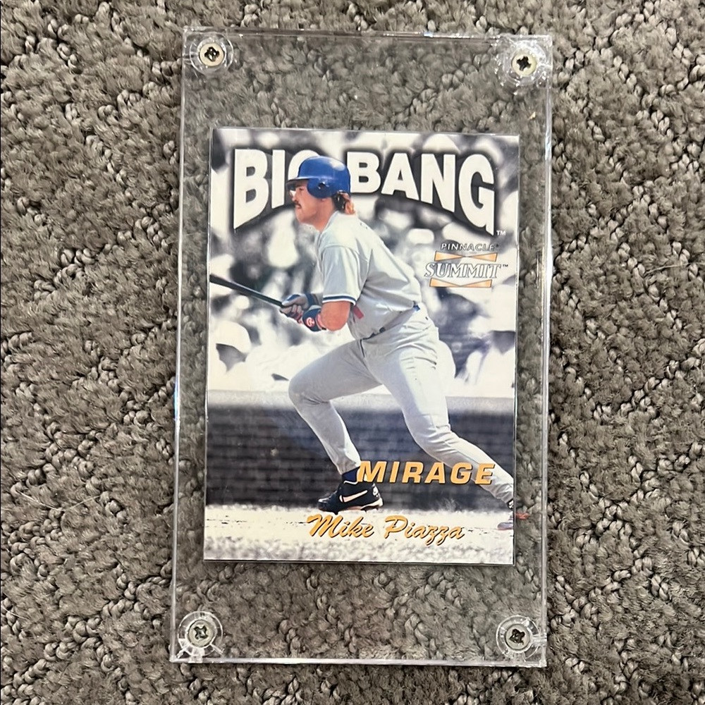 Big Bang Mirage Holo Baseball Card Mike Piazza 1996 Pinnacle Card 520/600 Rare
